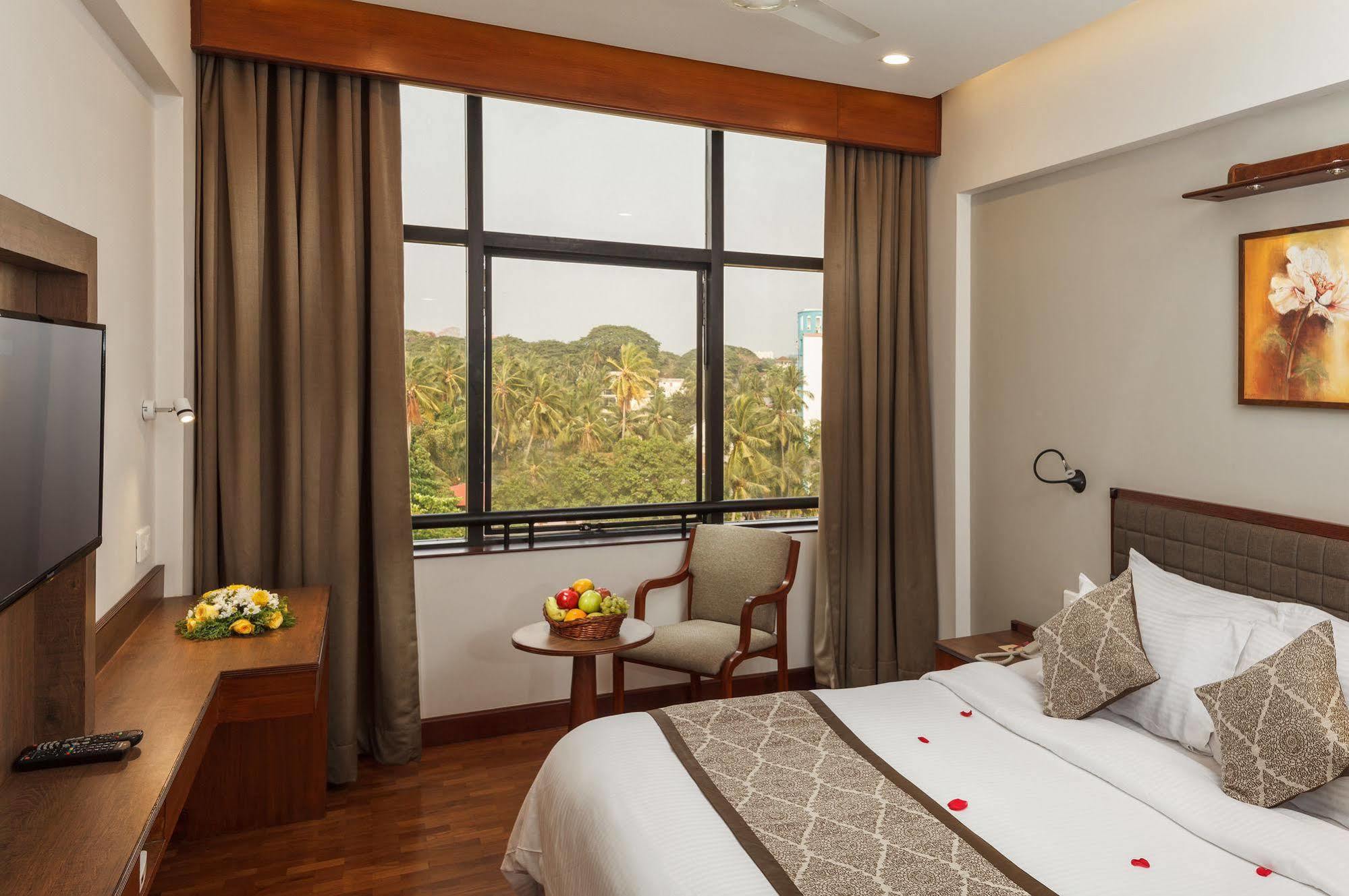 Keys Select By Lemon Tree Hotels, Malabar Gate, Kozhikode Dış mekan fotoğraf